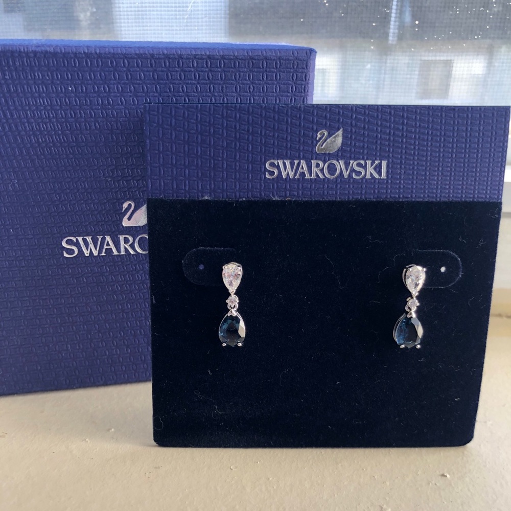 Swarovski Crystal Blue Drop Earrings